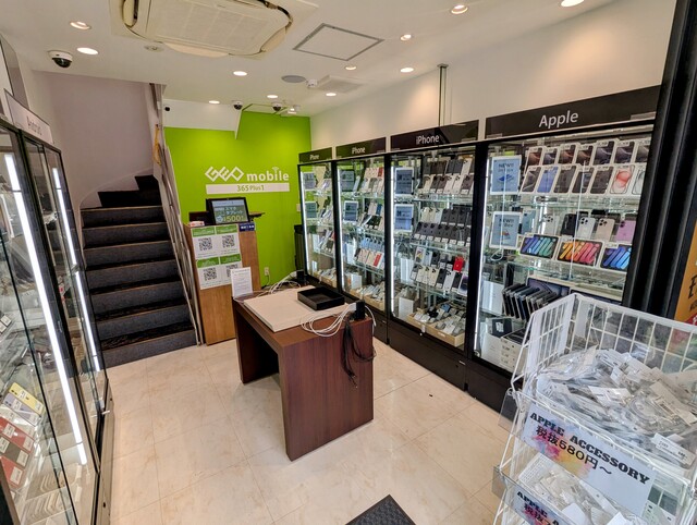 ゲオモバイル 365 Plus1 池袋駅東口店4